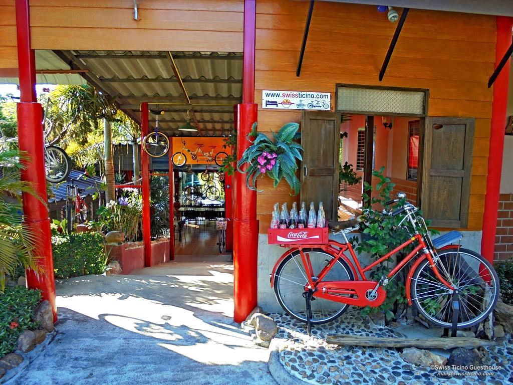 Swiss Ticino Guesthouse & Restaurant Mae Wang エクステリア 写真