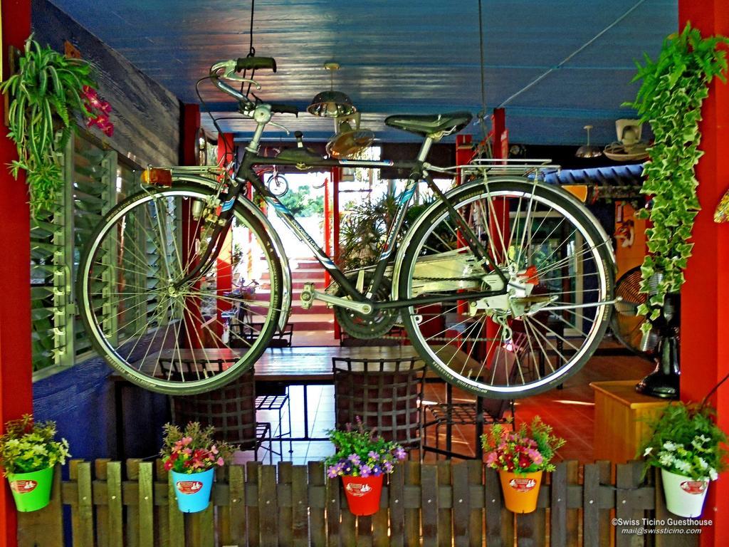 Swiss Ticino Guesthouse & Restaurant Mae Wang エクステリア 写真